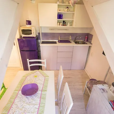 Gugily - Three Bedroom With And Sea View Apartment Dubrovnik